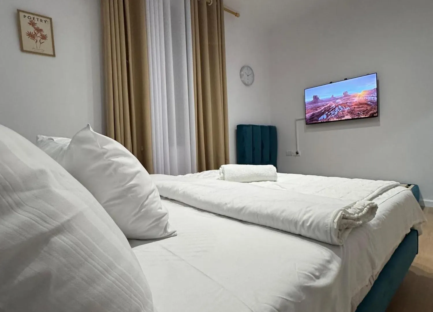 Melody Apartments טיראנה