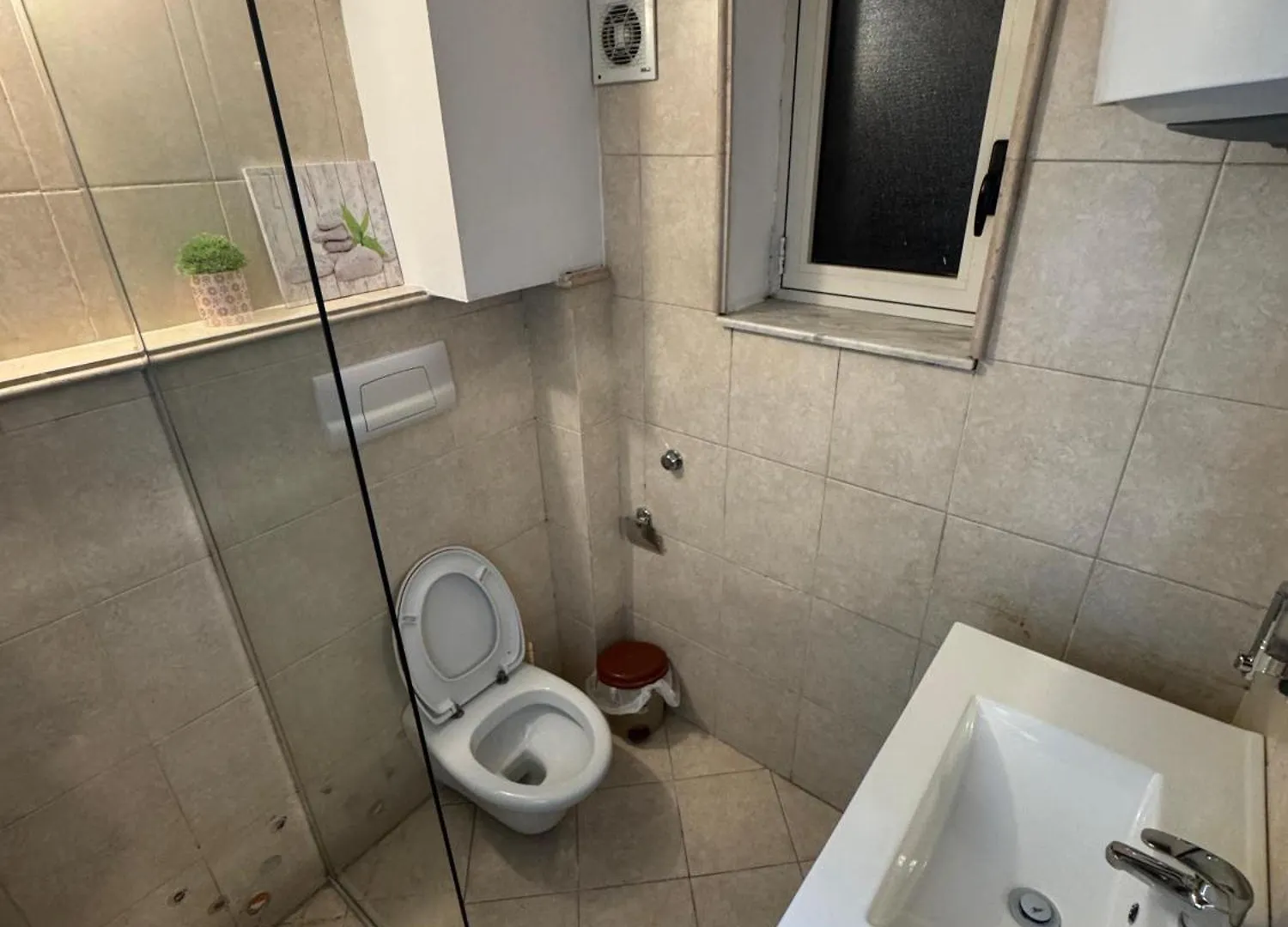 Melody Apartments טיראנה אלבניה