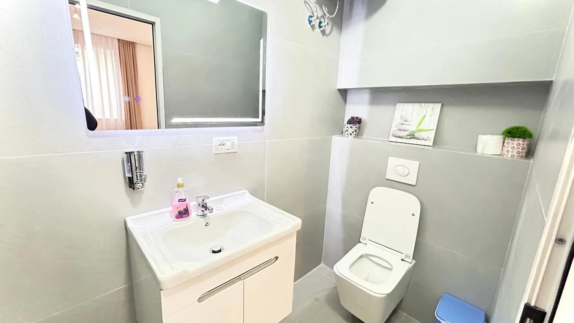 Melody Apartments Tirana